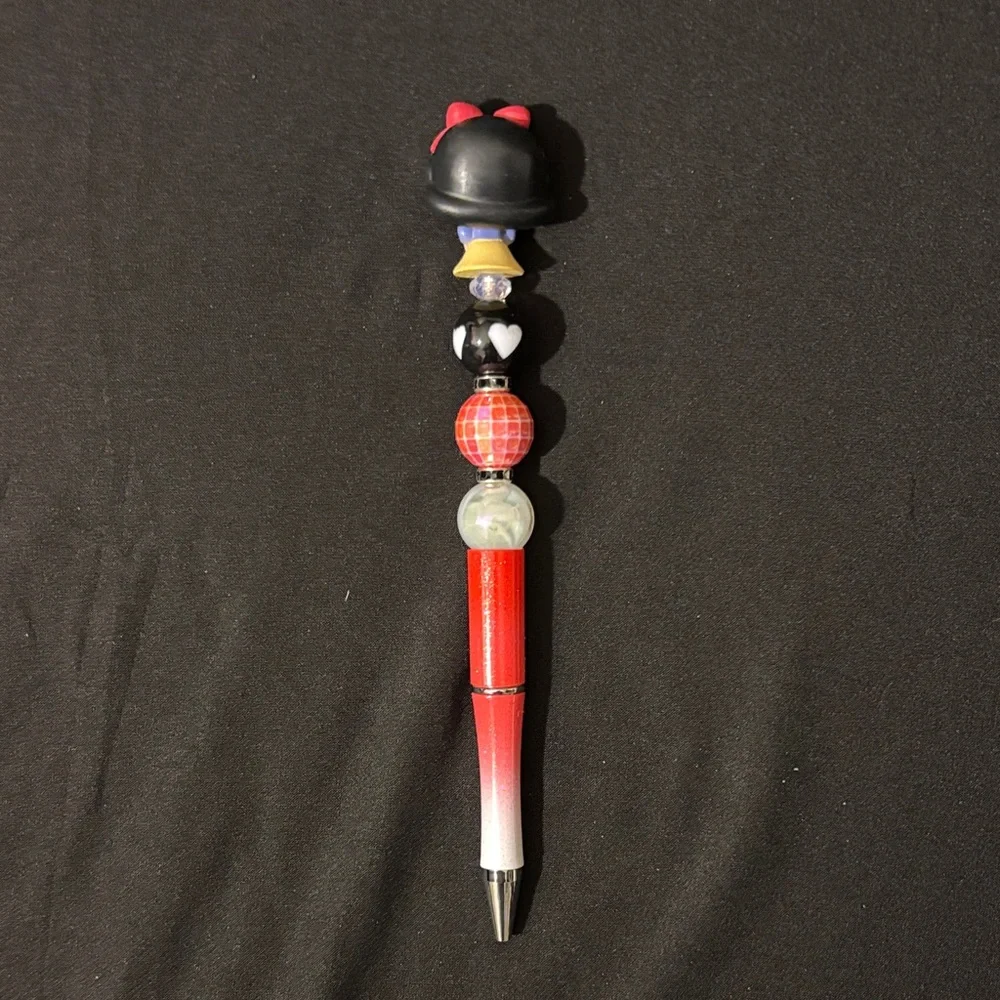 Handmade Disney Doorable Snow White Pen